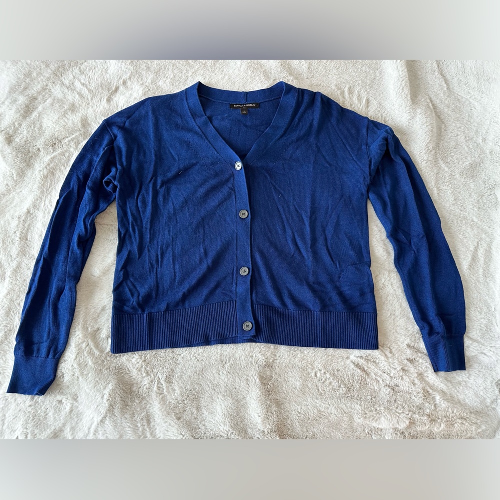 Royal Blue Banana Republic V neck sweater